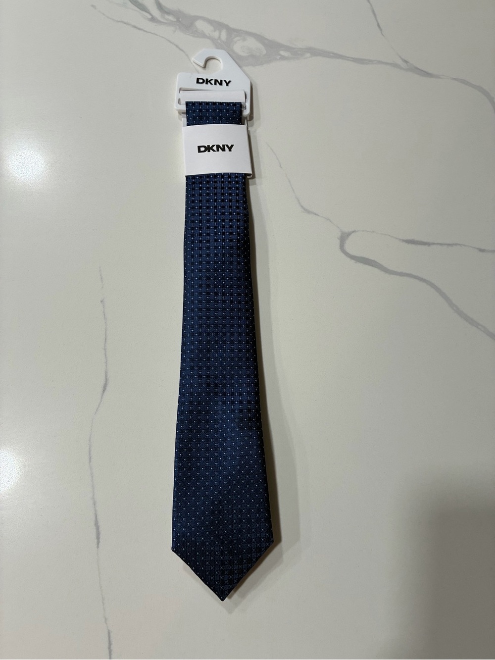 DKNY Men’s Solid Tie (One Size) Retails For $60